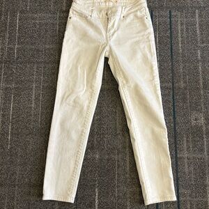 white levis jeans